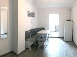 Apartament Langa Plaja Diana, hotel in Mangalia