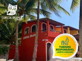 Pousada Coruja Branca, beach hotel in Berlinque