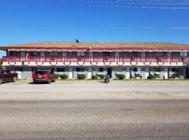 Anchor Motel & RV Park, hotelli kohteessa Surfside Beach