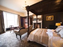 East Walls Hotel、チチェスターのホテル