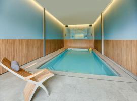 Classy Apartment in Weelde with Swimming Pool、Weeldeのスパホテル