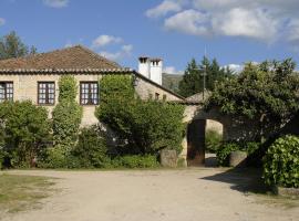 Agro-Turismo - Quinta do Pinheiro, gjestgiveri i Cavadoude