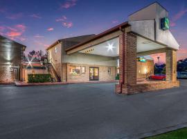 Quality Inn Columbia Airport, hotel near Columbia Metropolitan Airport - CAE, 