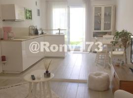 Studio proche mer et ville TOULON 2 pers, hotel en Toulon