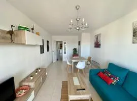 Enjoy Sanxenxo,200m Playa, Balcón Vistas Cíes, Piscina & Terraza Azotea,2 plazas Garaje, 2 Baños, Muy Luminoso, Muy Tranquilo,Muy Equipado, Céntrico