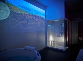 Magenta Pantheon Navona