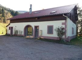 Appartement 3 personnes tout équipé VOSGES., hotel in Rochesson