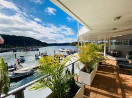 Jewel of Brooklyn - Hawkesbury River Marina, ξενοδοχείο σε Brooklyn