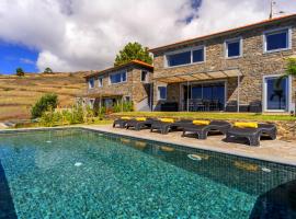 Villa Fauna - Nature & Tranquility - Heated pool optional, casa en Prazeres