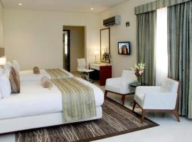 Revel Apartment in Multan, hotel en Multán