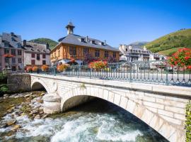 Entre Montagne et Rivière, hôtel pour les familles à Arreau