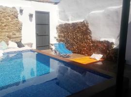 Casa Rural Abuela Maxi, hotell sihtkohas Ríolobos