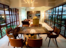 RoomQuest Bangkok Ratchada, hotel near MBK Shopping Mall, Bangkok