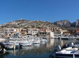 Charmant Cabanon aux Goudes à Marseille avec vue mer，馬賽的度假住所