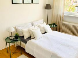 Ferienwohnung an der Uniklinik mit eigener Küche und renoviertem Badezimmer, hotel i Homburg