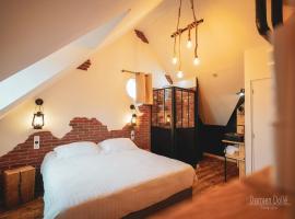 Le Saltimbanque - Auberge du Moulin、Eaucourt-sur-Sommeのホテル