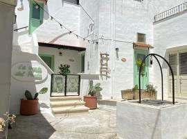 Gallipoli La Corte del Poeta, guest house in Tuglie