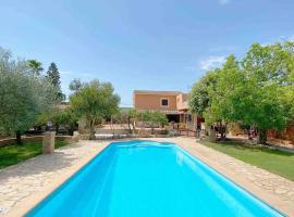 Casa Rural Pili Mallorca, country house in Felanitx