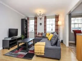 JOIVY 1 Bed flat, Heart of Grassmarket