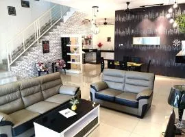 Sitiawan Teluk Batik 16ModernHome Private Pool Karaoke BBQ 15PAX