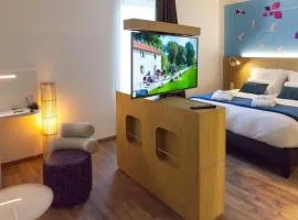 Kyriad Prestige Amiens Poulainville - Hotel and Spa