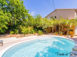 Handsome 5 bedroom house with pool - Dodo et Tartine, holiday rental sa Toulon