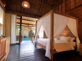 Taulan Villa by Social Hideout, hotel in Kerobokan