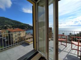 Monia House Sea View