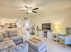 Walk to Crescent Beach Condo with Pool Access, hotel em Saint Augustine