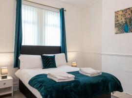 Inspired Stays-City Centre Location- Sleeps up to 9, hotel i Stoke-on-Trent