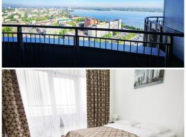 SkyTech Most City Hotel 19 floor PANORAMIC VIEW, hotell i Dnipro