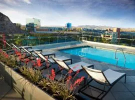 4 stars hotel in Tempe