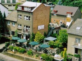 Pension Auberge de Dael, hotel di Valkenburg