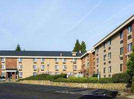 Quality Inn & Suites Clackamas - Portland, hotel v destinaci Clackamas