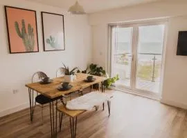 Ocean 1- Sea View apartment, Fistral Beach Newquay