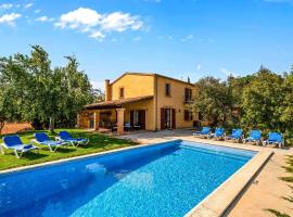 Finca Vista Alegre, hotel in Cala Mendia