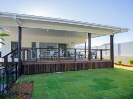 Crab Cottages, Hotel in Urangan