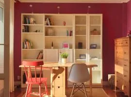 SUPERBRIGHT APARTMENT close to BEACHES & METRO