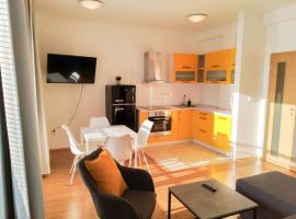 Yellow Apartment, appartamento a Ostrava