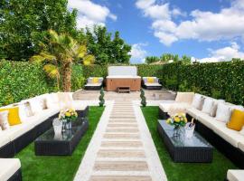 Luxury Cottage - City Center - Large Garden with Hot Tub -7 Bedrooms-4 Bathrooms, hôtel de luxe à Galway