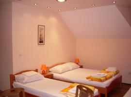 Vila Fontana - Sobe, hotel z vročimi kopelmi v mestu Bela Crkva