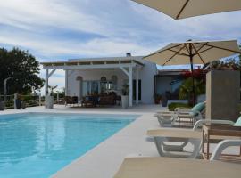 Quinta Luz do Sol, bed & breakfast i Moncarapacho