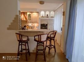 EXCEPTIONAL,ORIENTAL STYLE FLAT close to Warsaw, Hotel in Mysiadło