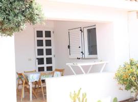 TELLINA PALMARE BEACH: Lampedusa şehrinde bir otel