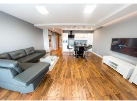 Apartament 75,143 Porta Mare, hotel in Dziwnówek