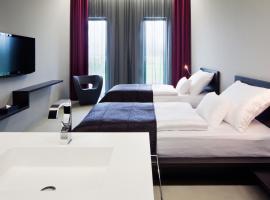 三浦酒店，切拉德納的飯店