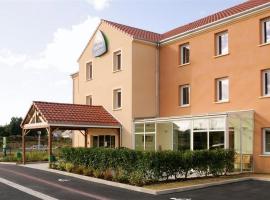 Hôtel Akena City Caudry, hotel with parking in Caudry