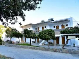Idomeneas Apartments