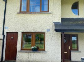 Your very own 19th hole!!، فندق في تيبيراري