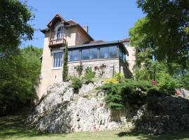 La Garenne de Morestel, hotel per famiglie a Morestel